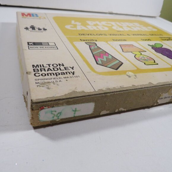 4 Picture Card Games 1972 Milton Bradley #7579 LIKE NEW CARDS, ALL PIECES - Picture 16 of 16